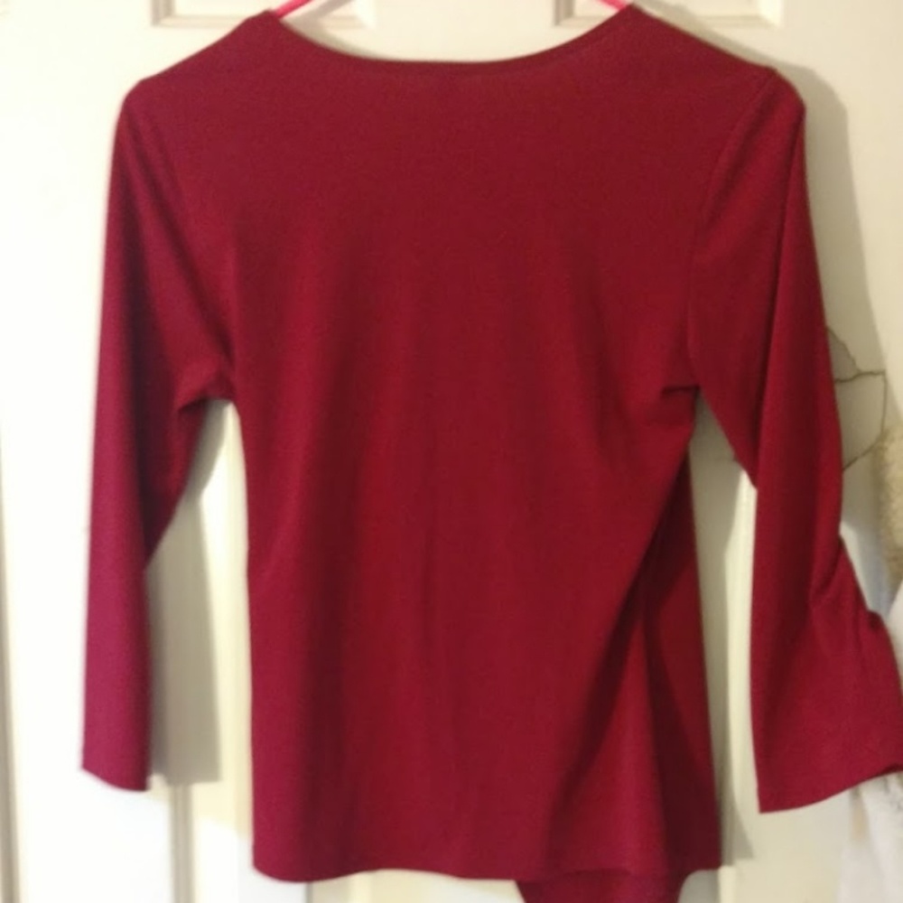 Red blouse - Picture 2 of 3